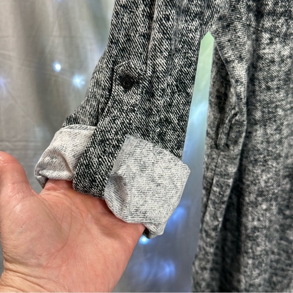 Derek Heart Button Down Long Sleeve Dress - Picture 3 of 8